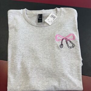 Gray T-shirt with Pink Bow Stethescope Embroidery